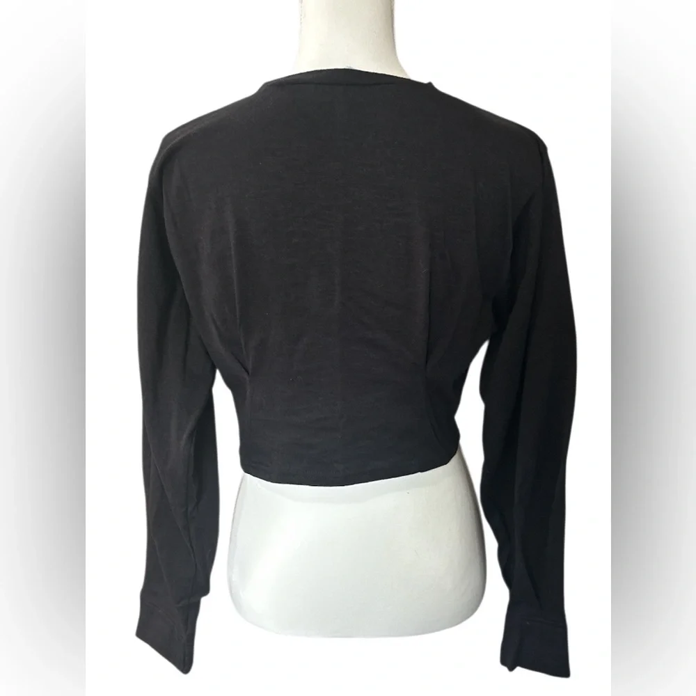 She + Sky Black Crop Top L
